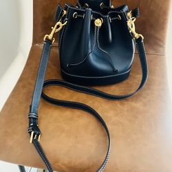 Tory Burch T Monogram Leather Bucket Bag$150