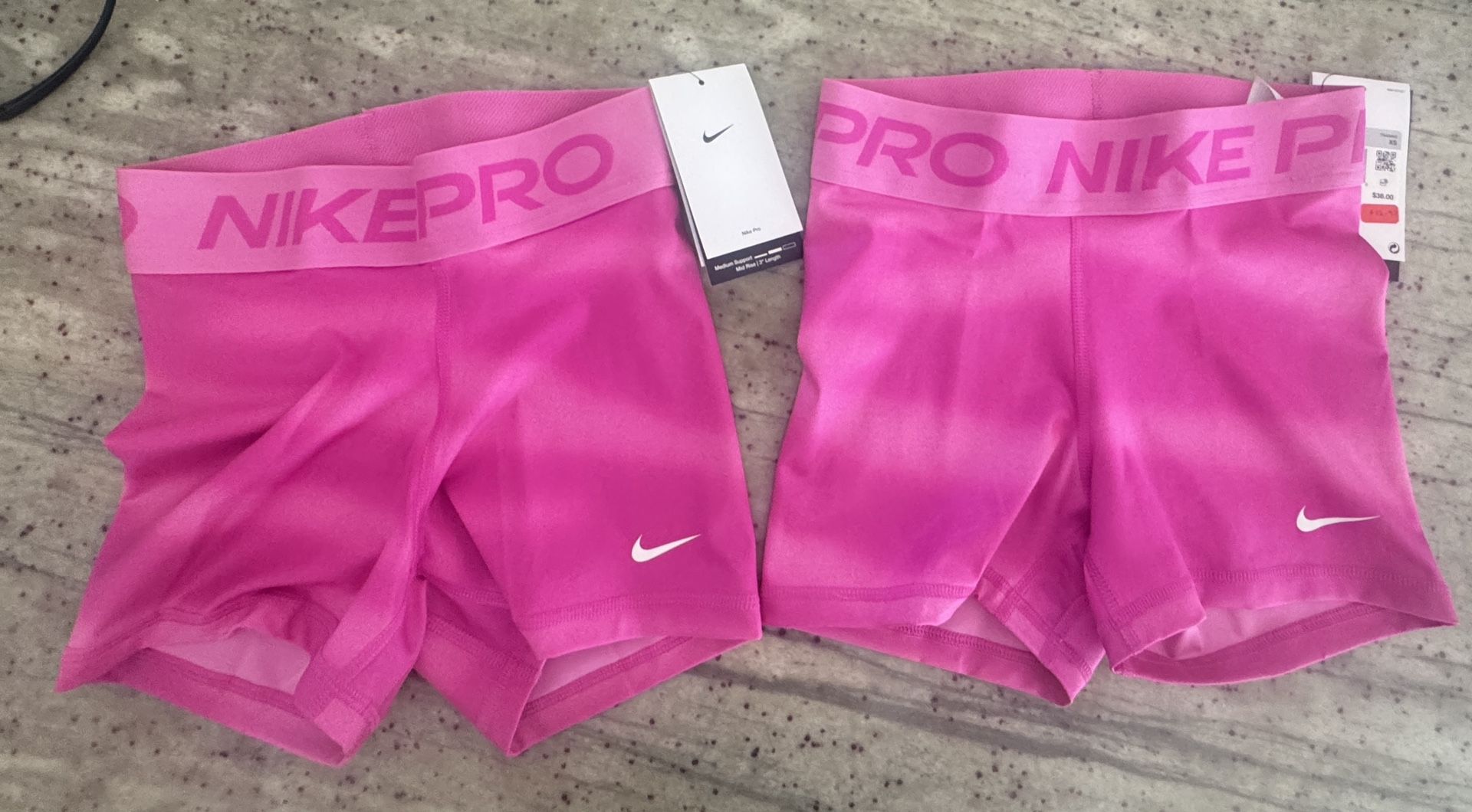 Nike Pros Xsmall