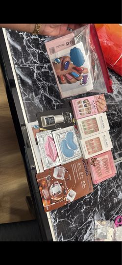 $20 nail bundles