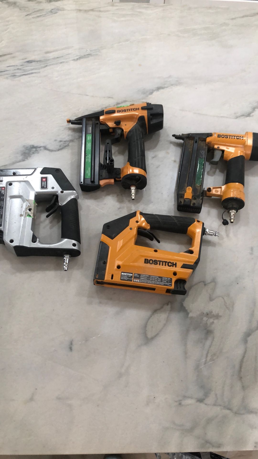 Brad Nailers And Staplers