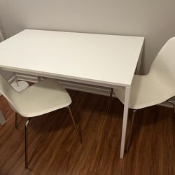 Dining Table + 2 Chairs