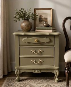 Vintage French Provincial Single Nightstand