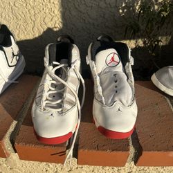 Red And White Jordan’s Size 3y
