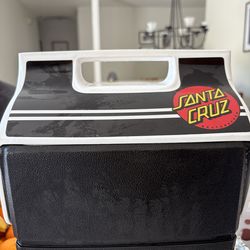 Igloo Santa Cruz Playmate Mini 4 Qt Cooler