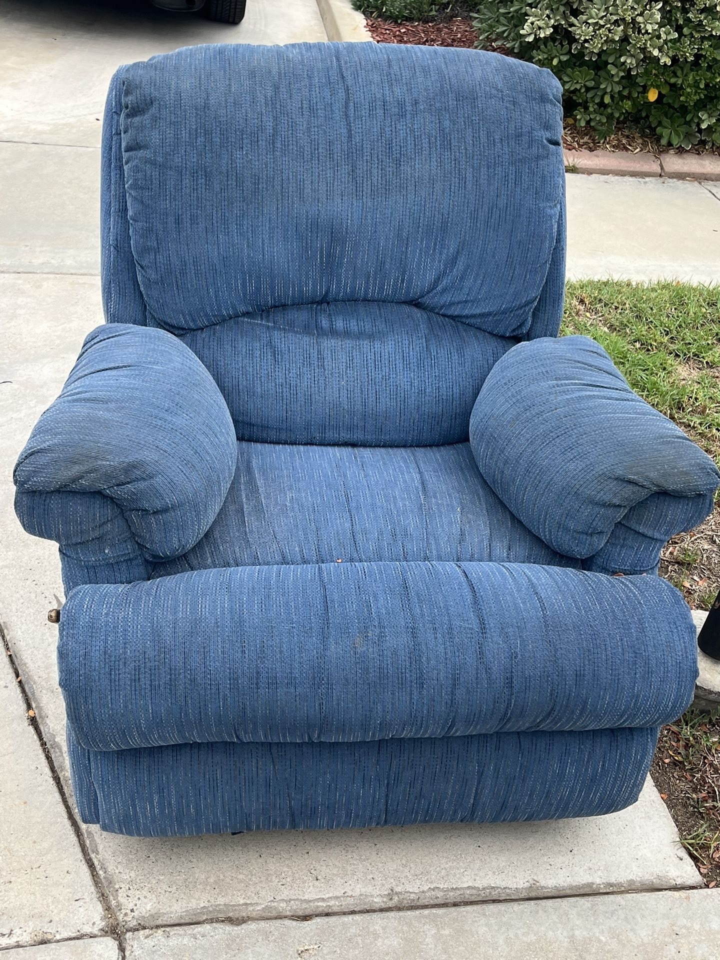 FREE Recliner