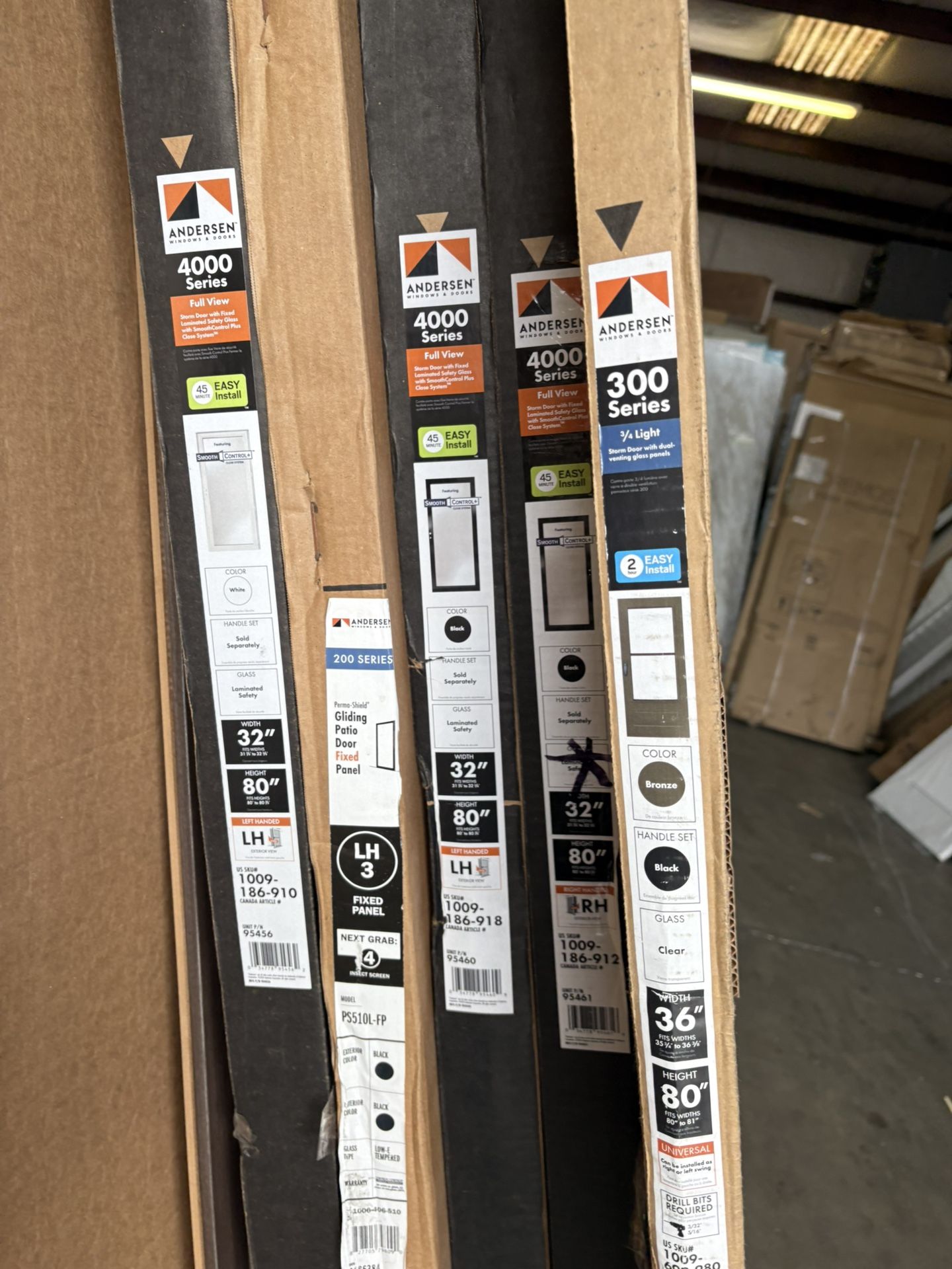 Andersen 4000 Series 32in. x 80 in. Black Right-Hand Full View Aluminum Storm Door - Laminated Safety Glass 食食食火食（5） Y Questions