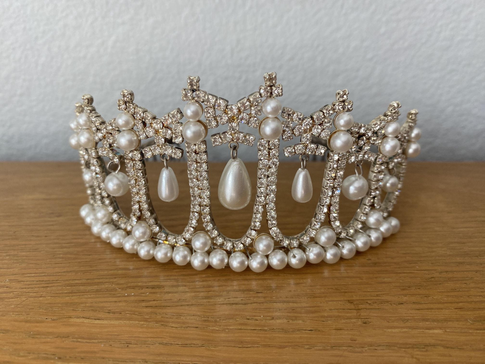 Vintage Princess Diana Replica Tiara Crown New In box