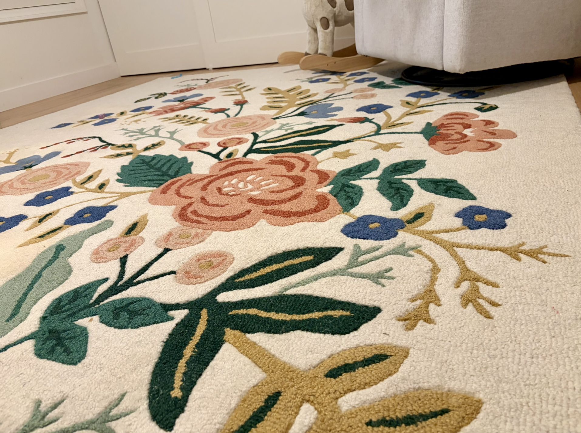 Wool-Hooked Rug - Les Fleurs Floral Vines