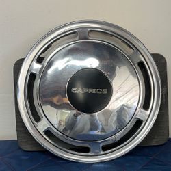 Chevrolet Caprice  15 Inch Hub Cap.