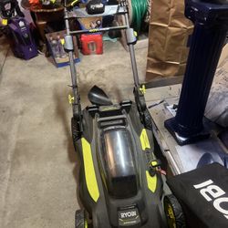 Ryobi Lawn Mower (FOR PARTS ONLY)