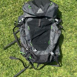 Gregory Wander 70 Youth Hiking Backpack Black And Green