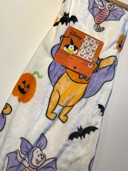 50x70 Summerwen Disney Winnie the Pooh & Piglet Halloween Throw Blanket