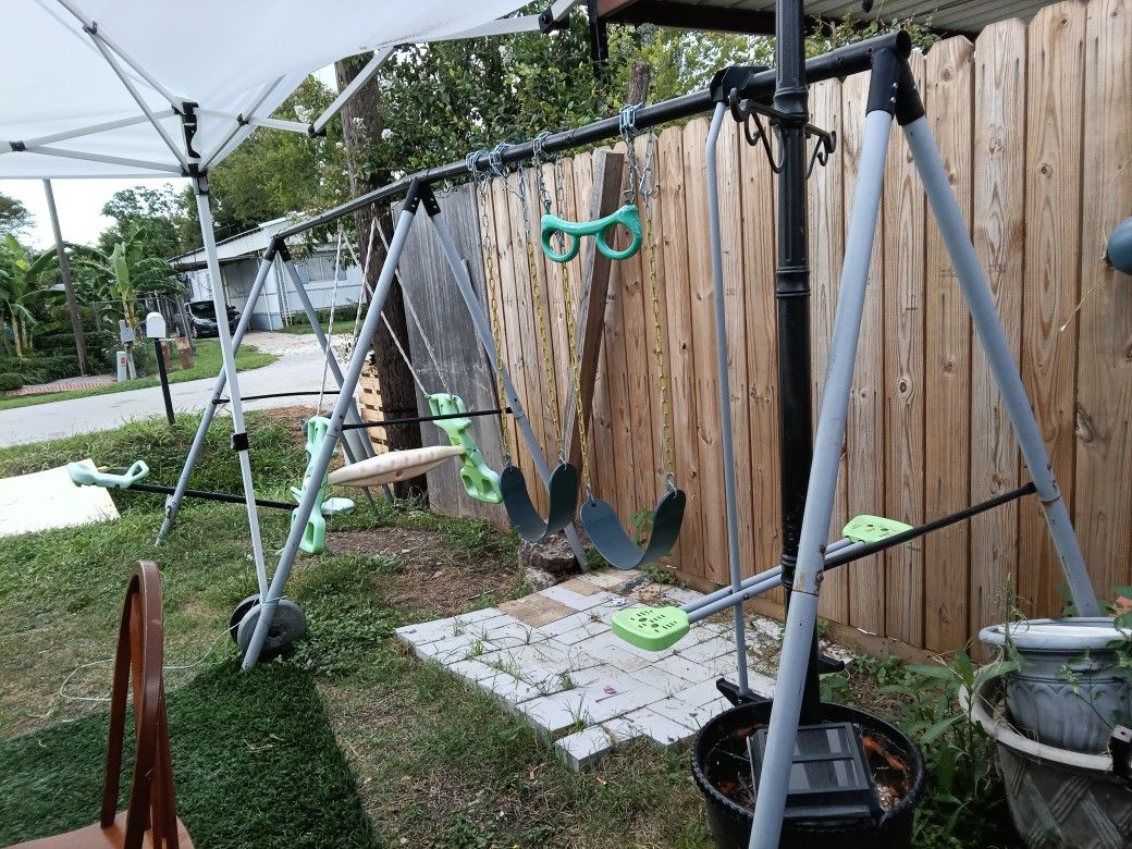 Swing Set For 9 children 