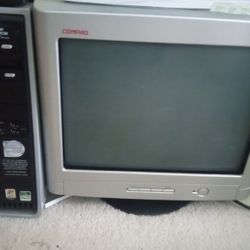 DESKTOP COMPUTER 