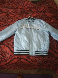 Chicago Bulls Satin Snap-Button Bomber Jacket Medium
