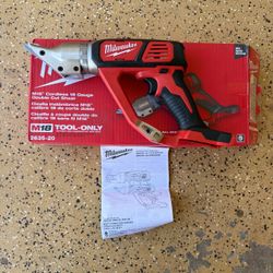 Milwaukee M18 18-Volt Lithium-Ion Cordless 18-Gauge Double Cut Metal Shear (Tool-Only)