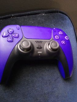 Purple PS5 controller