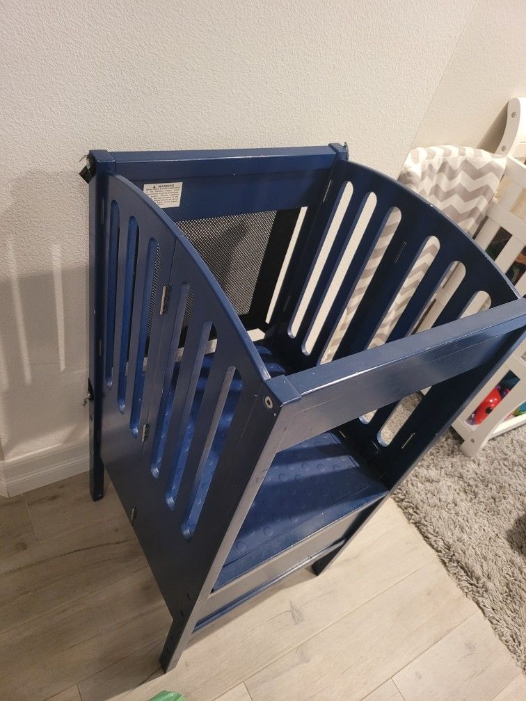Guidecraft Learning Tower Montessori