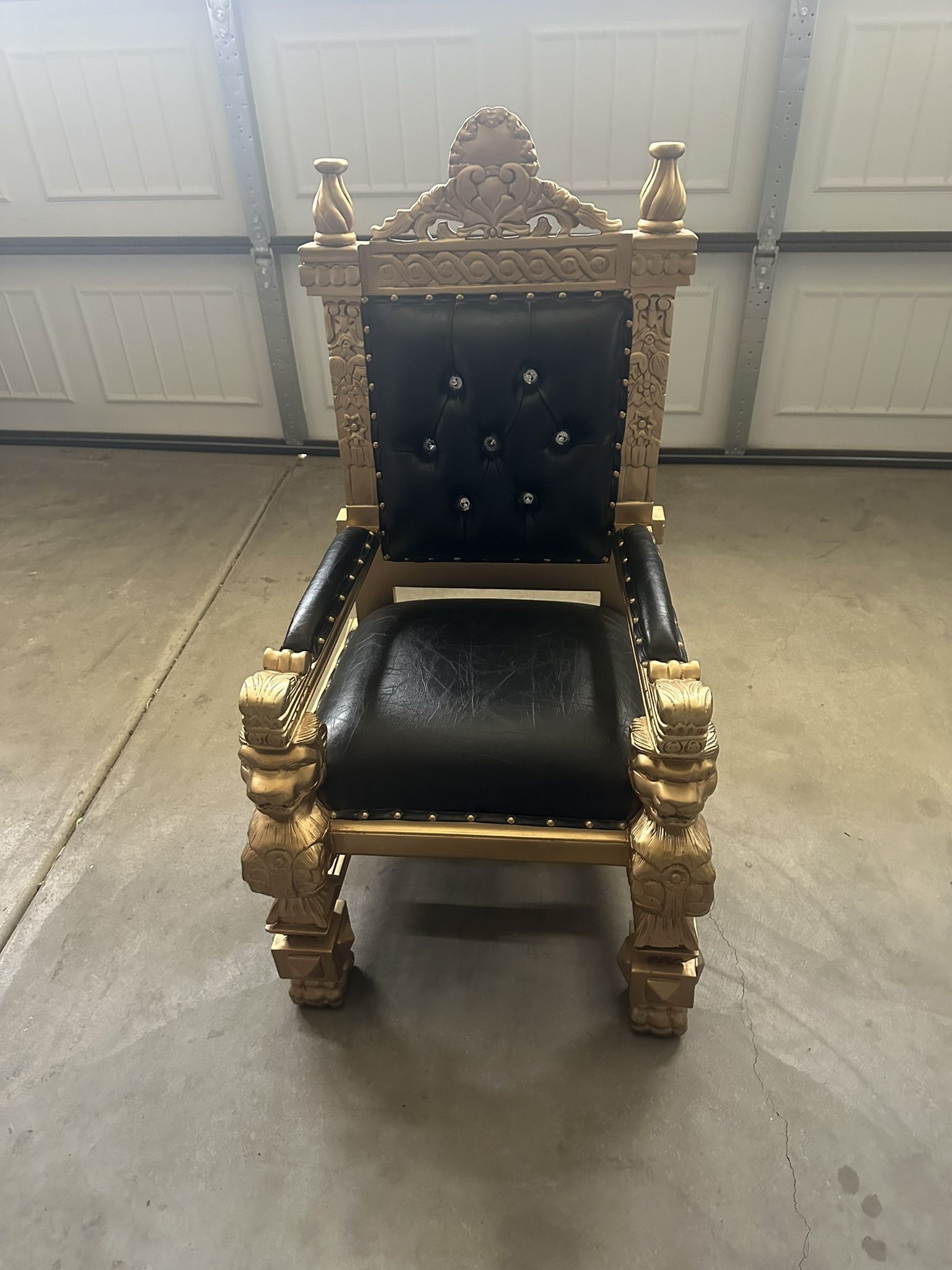 Toddler/ Kids Royal Chair