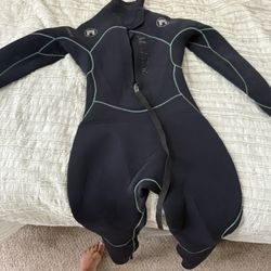 Matuse 4/3 Back Zip Women’s Wetsuit