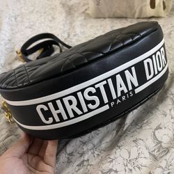 CD hobo bag