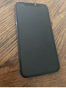 iPhone XR broken LCD digitizer only.