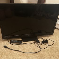 TV W/ Roku