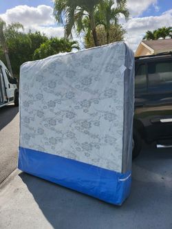 NEW KING PILLOW TOP MATTRESS AND BOX SPRING -- Also Available In All Sizes.