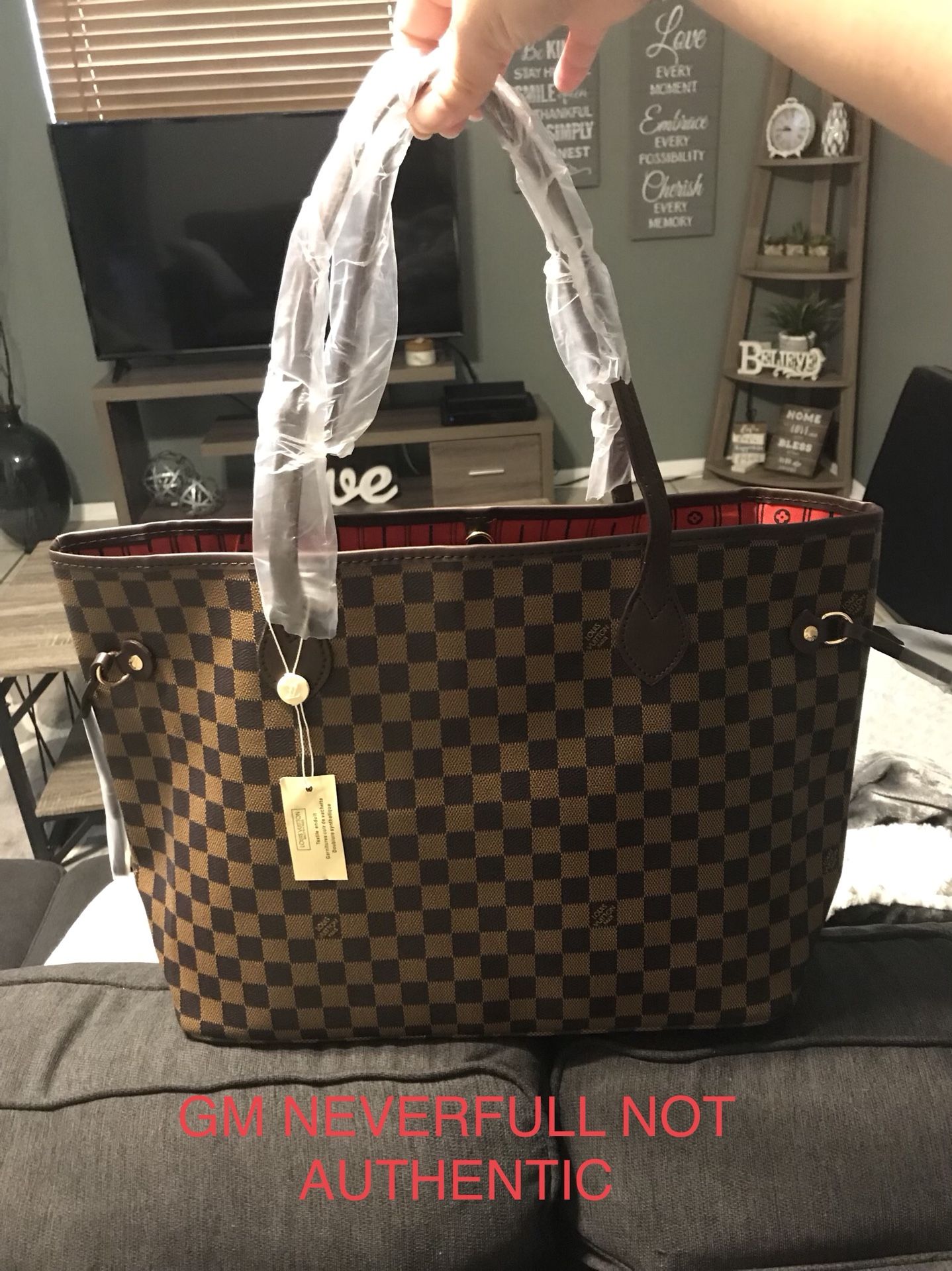 GM tote