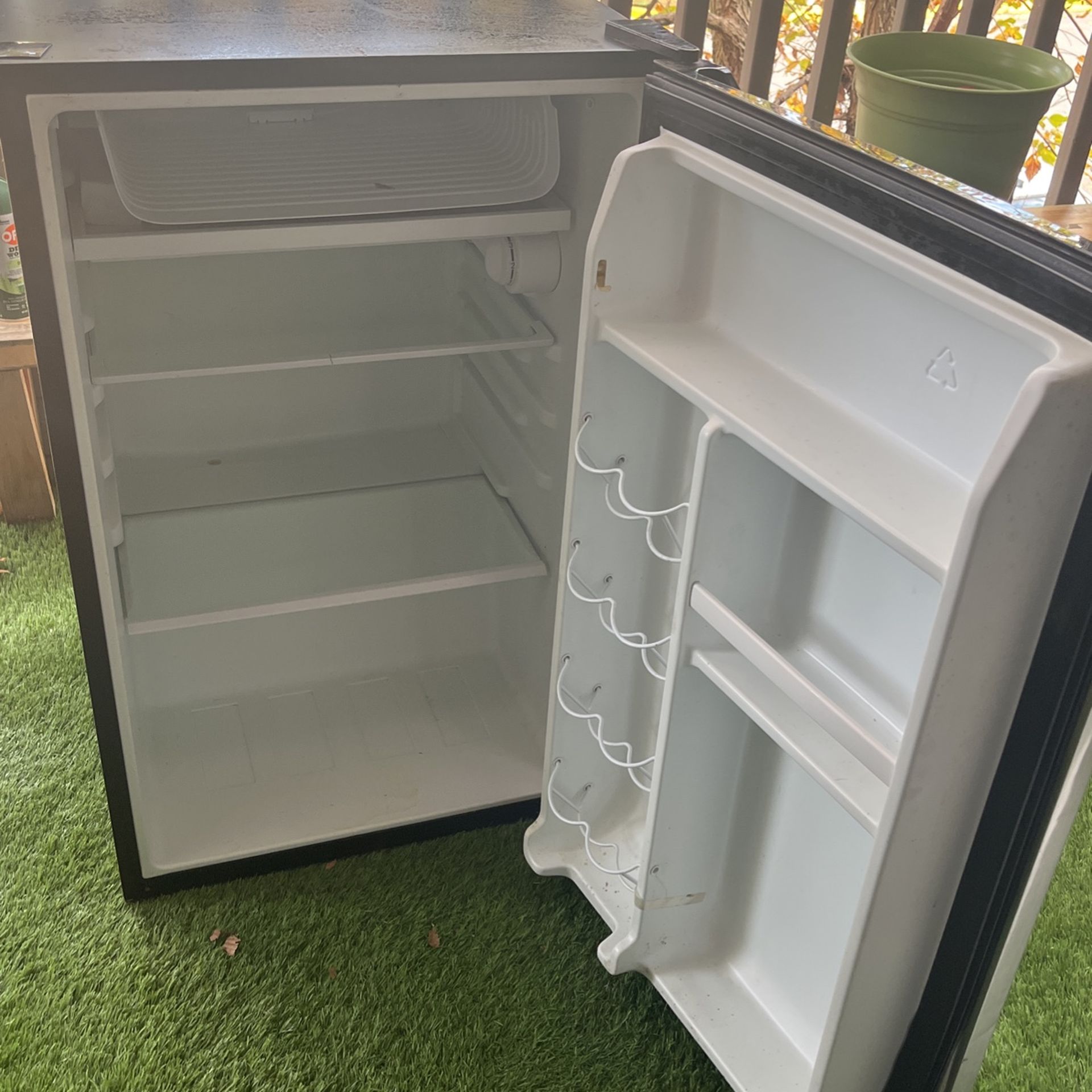 Mini Fridge for Sale in Alexandria, VA OfferUp