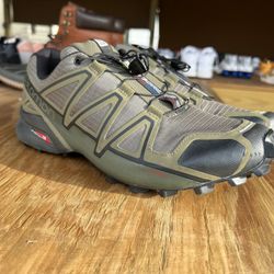 Solomon Speedcross 4