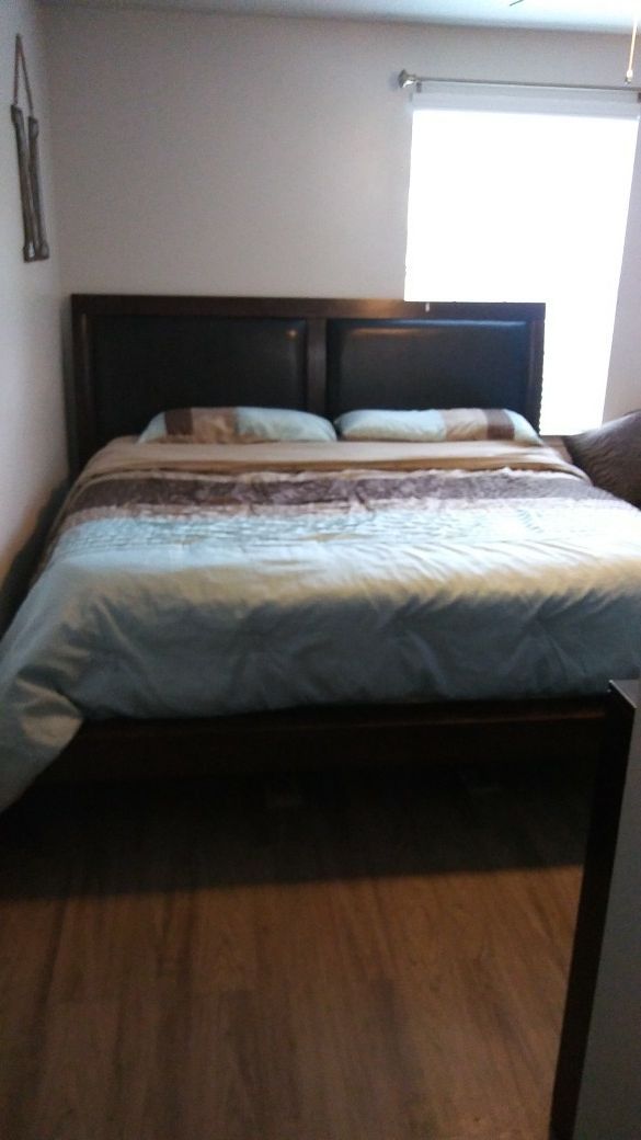 King size Raven Merlot bedroom set from Badcock