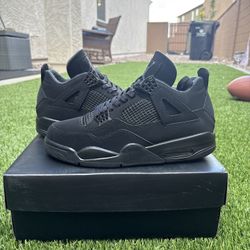 Jordan 4 Black Cats 