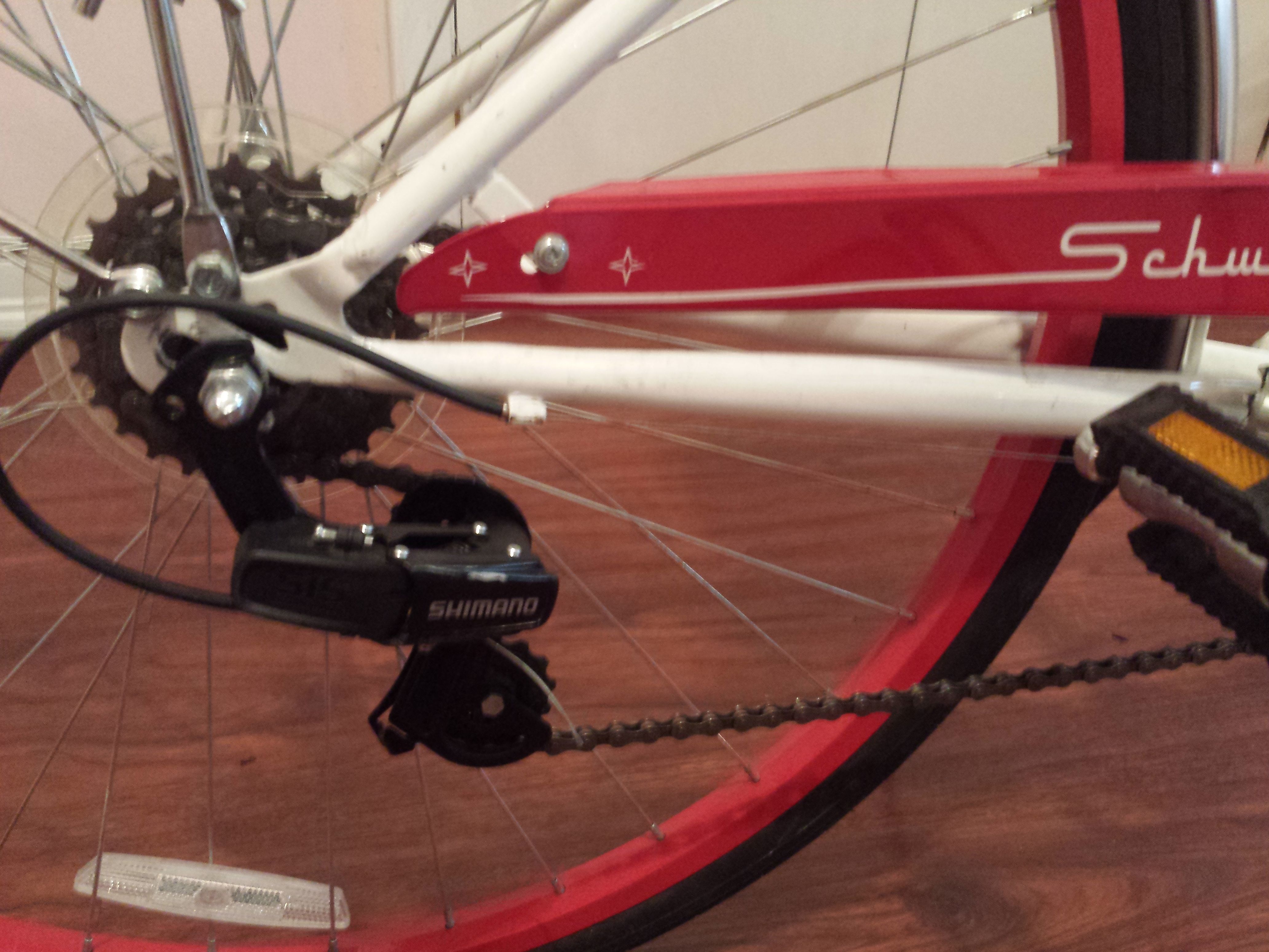 White and Red Beautiful Schwinn Admiral 700c Bike for Sale in