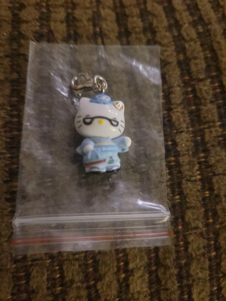 Hello kitty charm