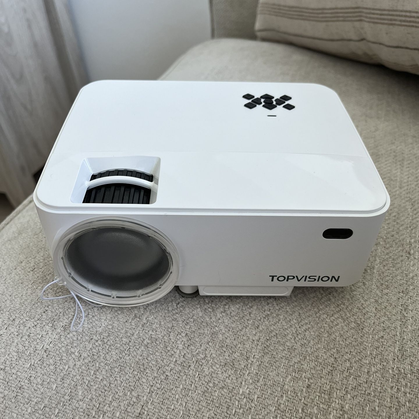 Topvision Mini Projector with Firestick