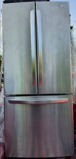 LG refrigerator ( lfcs22520s ) used