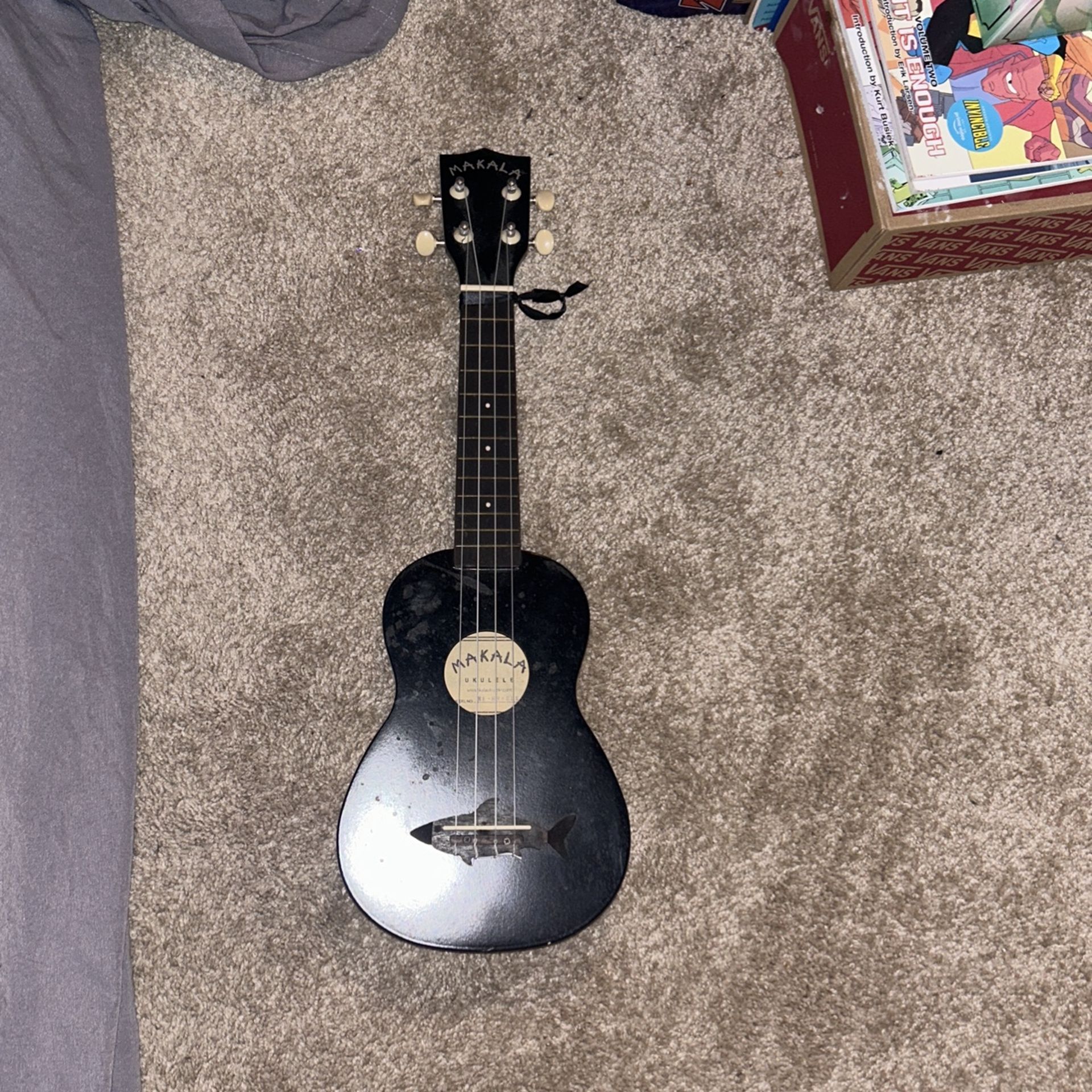 Small Weird Guitar