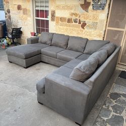 Living Spaces Sectional Couch