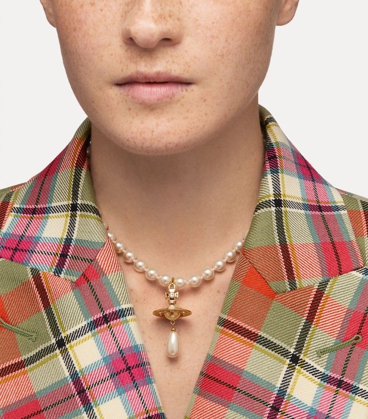 vivienne westwood One Row Pearl Drop Choker for Sale in Rowland