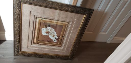 Wall decor