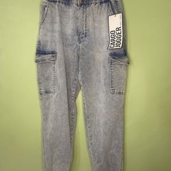 Women Cargo Jeans - BNWT