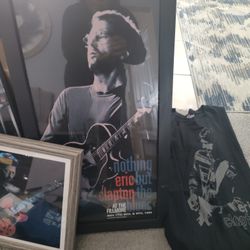 Eric Clapton T-shirt and Photo Collection 