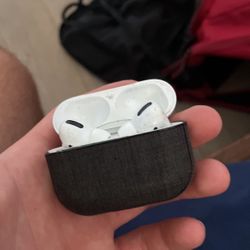 AirPod Pros V2