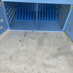 Ipad/computer charging station