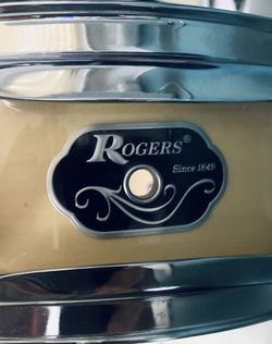 Rogers Snare, Bells, Band Kit Like New!