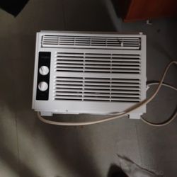 Window Air Conditioner 5000 BTU