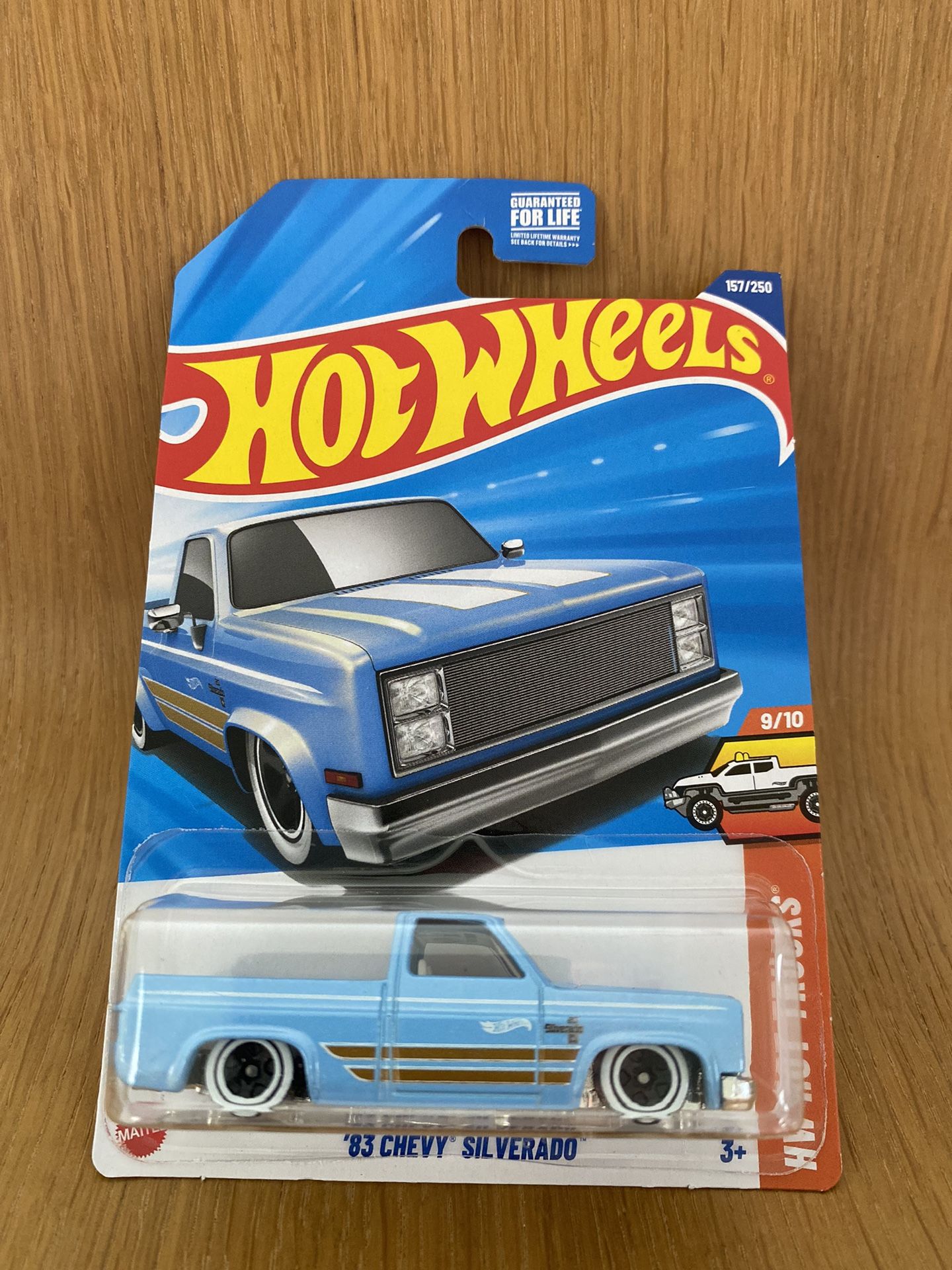 Hot Wheels 1983 Chevy Silverado 🐳
