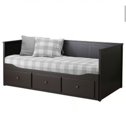 Ikea Adjustable Day Bed With Storage