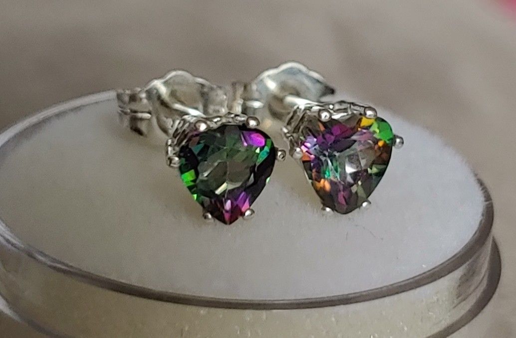 925 Sterling Silver Rainbow Mystic Heart Topaz Stud Earrings